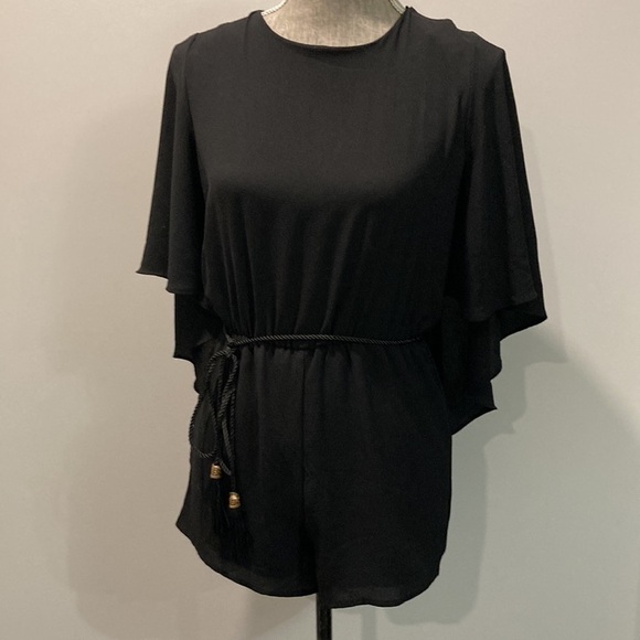 FOREVER 21 Black Batwing Sleeve Drawstring Waist Romper s/m - Picture 3 of 15